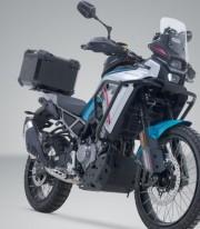 Maleta Superior con Soporte TRAX ADV Negra 38 L CFMOTO 450MT (23), 800MT-X (24) SW-MOTECH GPT.10.625.70001/B GPT.10.625.70001/B