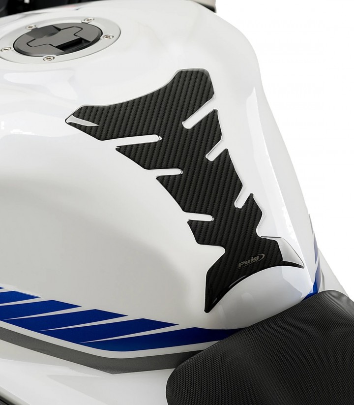 Protector depósito Performance color Carbono de Puig 4051C