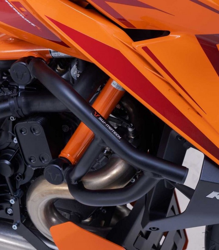 Motor-Sturzbügel SW-MOTECH KTM 1390 Super Duke R (23) in Schwarz SBL.04.058.10000/B