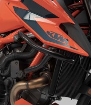 Defensas de Motor SW-MOTECH KTM 1290 Super Duke R (19), 1290 Super Duke R Evo (21) en Negro SBL.04.915.10000/B