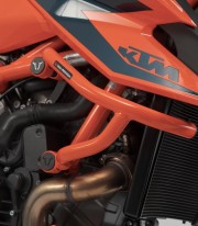 Defensas de Motor SW-MOTECH KTM 1290 Super Duke R (19), 1290 Super Duke R Evo (21) en Naranja SBL.04.915.10000/EB