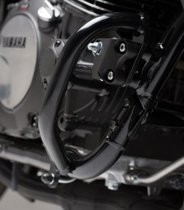 Defensas de Motor SW-MOTECH Yamaha XJR 1200 (95-99), XJR 1300 (98-16) en Negro SBL.06.343.10001/B