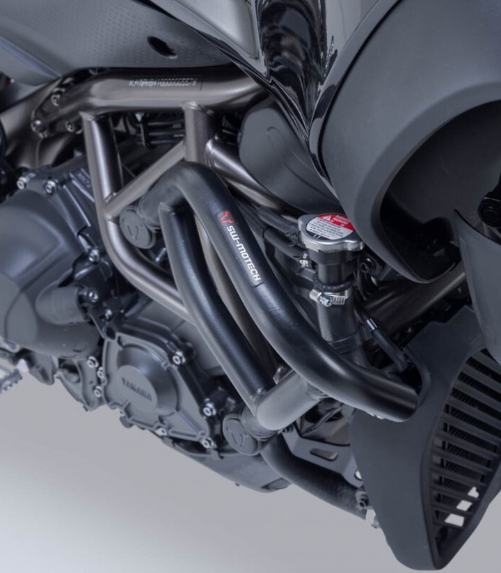 Defensas de Motor SW-MOTECH Yamaha NIKEN GT (22) en Negro SBL.06.838.10000/B