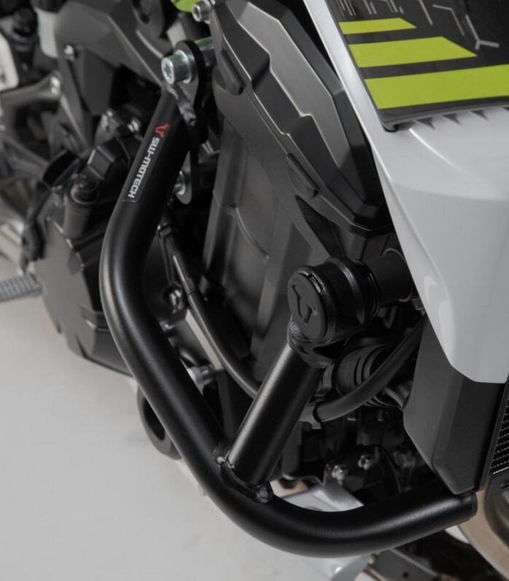 Defensas de Motor SW-MOTECH Kawasaki Z900 / SE (16-24) en Negro SBL.08.868.10000/B