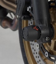 SW-MOTECH Slider Set for Front Axle Kawasaki Z650 / Ninja 650 (16-22), Z650 RS (21-23), Ninja 7 / Z7 Hybrid (23) STP.08.176.1080