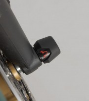 Topes Anticaída para Eje Delantero SW-MOTECH Kawasaki Z650 / Ninja 650 (16-22), Z650 RS (21-23), Ninja 7 / Z7 Hybrid (23) STP.08