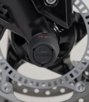 SW-MOTECH Slider Set for Front Axle Various Models of Triumph, Honda y Royal Enfield STP.11.176.10501/B