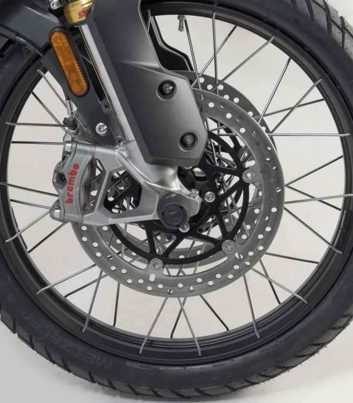 Topes Anticaída para Eje Trasero SW-MOTECH para Varios modelos de Suzuki, Honda y Triumph STP.05.176.10301/B