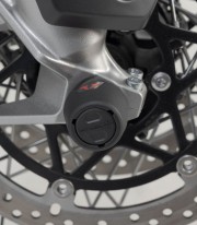 Topes Anticaída para Eje Trasero SW-MOTECH para Varios modelos de Suzuki, Honda y Triumph STP.05.176.10301/B