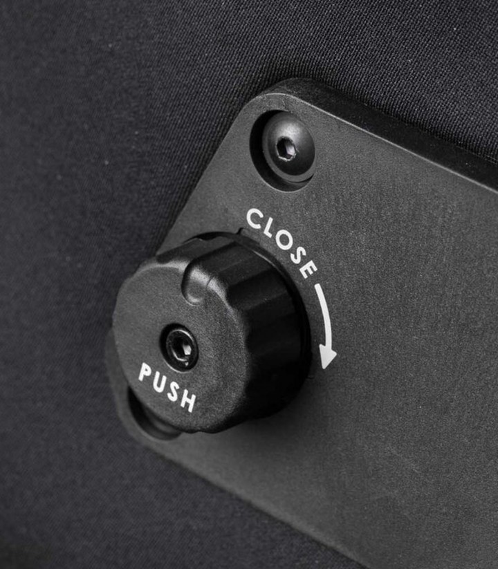 SW-MOTECH URBAN ABS Left Side Case Black 16,5 L BC.HTA.00.677.10000L/B