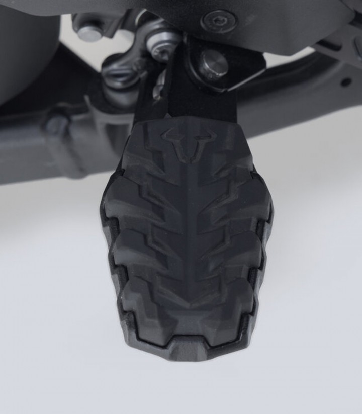 Reposapiés EVO con Adaptadores SW-MOTECH para Varios modelos de Honda, Triumph, BMW, Moto Guzzi y VOGE FRS.01.112.10401/B