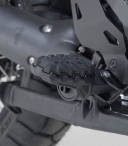 SW-MOTECH EVO Footpegs with Adapters for Honda NT1100 (21-24), XL750 Transalp (22-24) FRS.01.112.10500/B