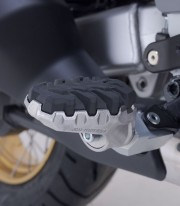Reposapiés EVO con Adaptadores SW-MOTECH para Honda Africa Twin (18-23) FRS.01.112.10600/B
