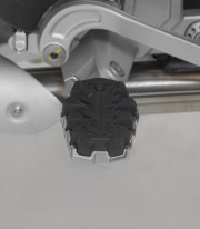 SW-MOTECH EVO Footpegs with Adapters for Yamaha Ténéré 700 (19-24) FRS.06.112.10201