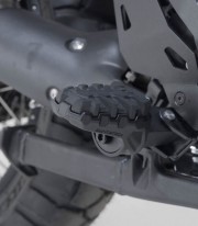 SW-MOTECH EVO Footpegs with Adapters for Yamaha Ténéré 700 (19-24) FRS.06.112.10201/B