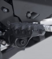 SW-MOTECH EVO Footpegs with Adapters for Yamaha Ténéré 700 (19-24) FRS.06.112.10201/B