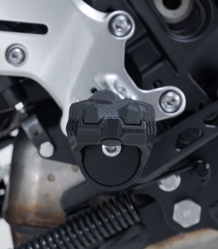 Fußrasten EVO mit Adaptern SW-MOTECH für Yamaha Tracer 9 (24) FRS.06.112.10400/B