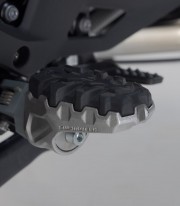 SW-MOTECH EVO Footpegs with Adapters for BMW R1200GS (12-18), R1250GS (18-24), R1300GS (23-25) FRS.07.112.10302