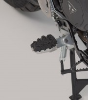 SW-MOTECH EVO Footpegs with Adapters for Varios modelos de Triumph Tiger y Scrambler FRS.11.112.10103