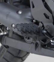SW-MOTECH EVO Footpegs with Adapters for Triumph Tiger Sport 660 (21-24), Yamaha Tracer 700 / 7 (16-25) FRS.11.112.10500/B