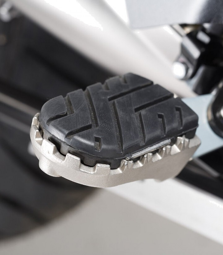 Reposapiés ION con Adaptadores SW-MOTECH para BMW R1200GS (12-18), R1250GS (18-24), R1300GS (23-25) FRS.07.011.10302/S