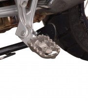 Reposapiés ION con Adaptadores SW-MOTECH para BMW R1100GS (93-99), R1200GS (04-13) FRS.07.011.10501/S