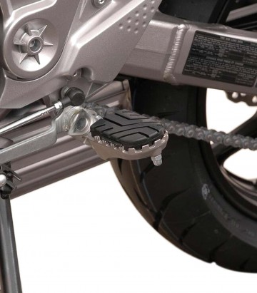 Reposapiés ION con Adaptadores SW-MOTECH para varios modelos de Kawasaki FRS.08.011.10001/S