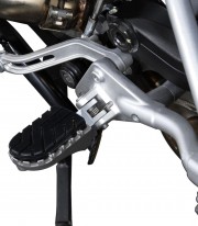 SW-MOTECH ION Footpegs with Adapters for Varios modelos de Moto Guzzi, Honda, Suzuki, KTM, Kawasaki, Moto Morini, BMW y Benelli 
