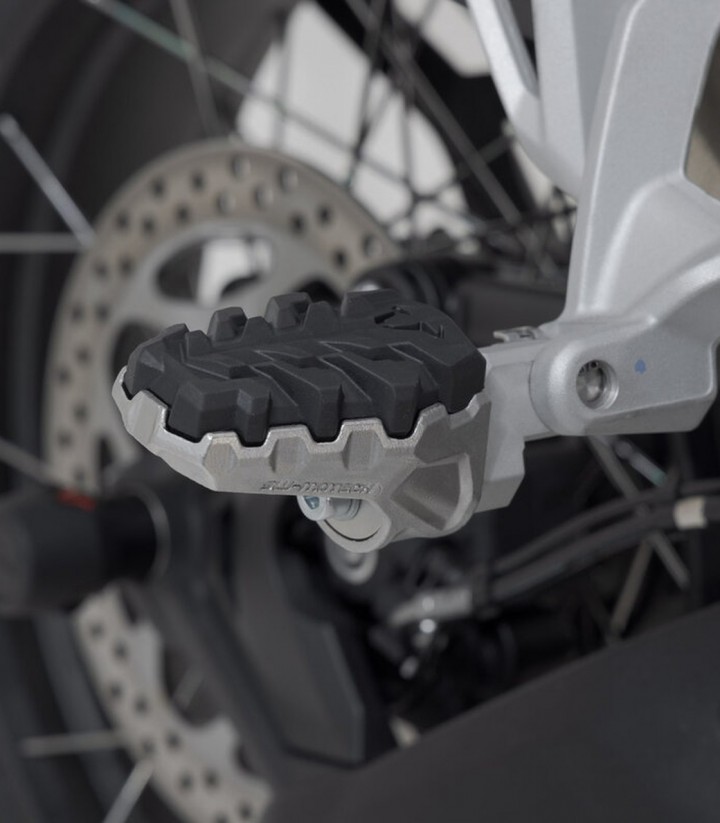 Reposapiés para Pasajero ION con Adaptadores SW-MOTECH para Triumph Tiger 1200 (22) FRS.11.011.10700/S