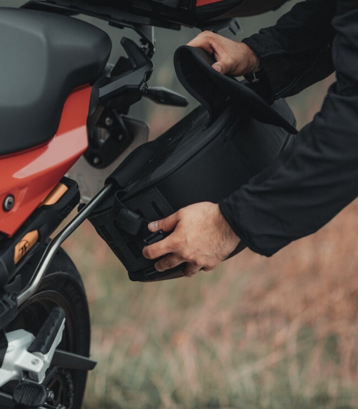 Satteltaschen SW-MOTECH PRO BLAZE H 20 L Honda CB1000R (08-17) BC.HTA.01.740.30100