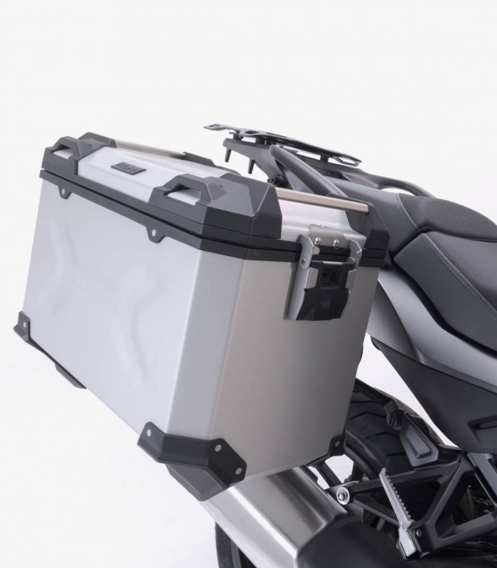 Maletas Laterales con Soporte TRAX ADV Plateadas 45 L Honda NT1100A / NT1100D (DCT) (21, 24), NT1100DE (DCT+ES) (24) SW-MOTEC...