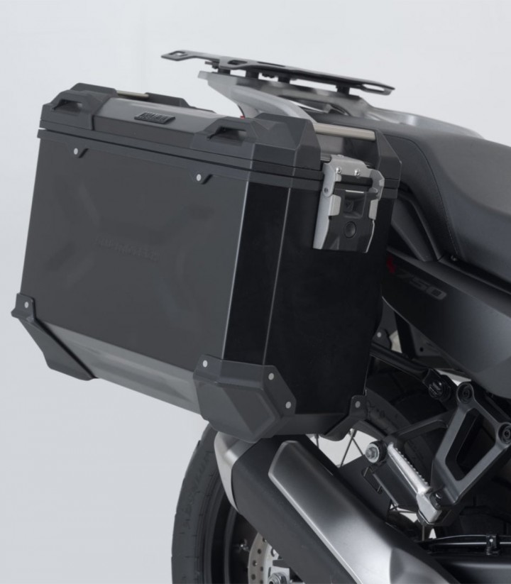 Seitenkoffer mit Träger TRAX ADV Schwarz 37 L Honda XL750 Transalp (22-24) / E-Clutch (25) SW-MOTECH KFT.01.070.70000/B