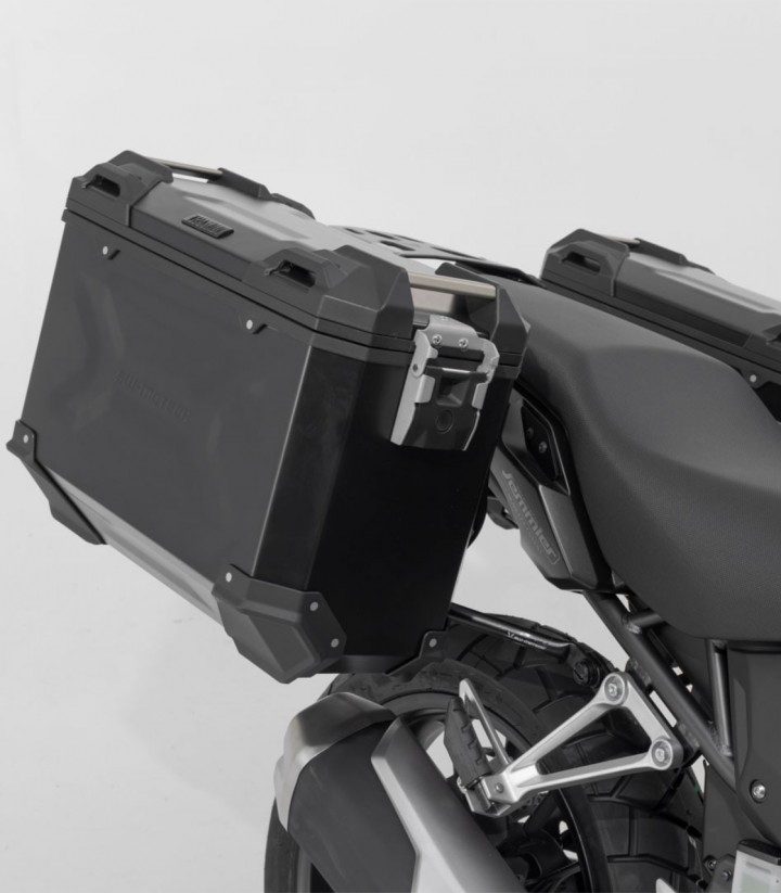 SW-MOTECH 37 L TRAX ADV Side Cases with Carrier for Honda CB500F/X (12-18), CBR500R (12-15), NX500 (23) Black KFT.01.400.7000...