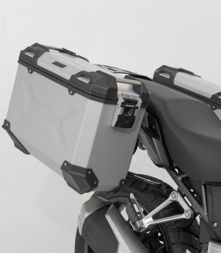 Maletas Laterales con Soporte TRAX ADV Plateadas 37 L Honda CB500F/X (12-18), CBR500R (12-15), NX500 (23) SW-MOTECH KFT.01.40...