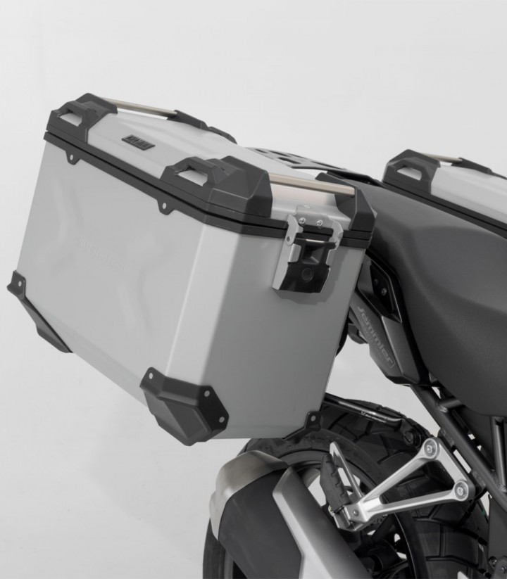 Maletas Laterales con Soporte TRAX ADV Plateadas 45 L Honda CB500F/X (12-18), CBR500R (12-15), NX500 (23) SW-MOTECH KFT.01.40...