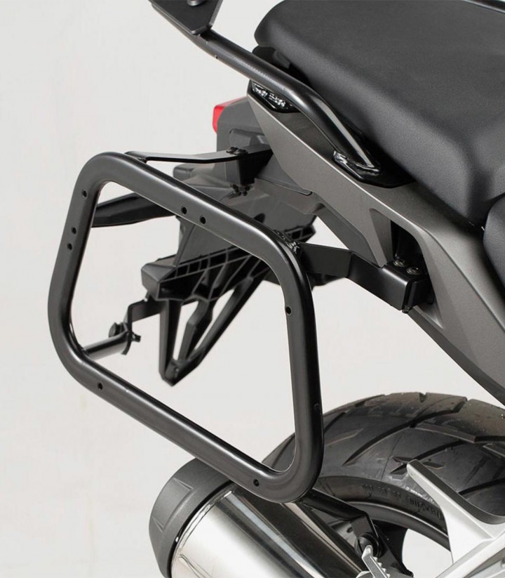 SW-MOTECH 45 L TRAX ADV Side Cases with Carrier for Honda VFR800X Crossrunner (15-16) Black KFT.01.548.70100/B KFT.01.548.701...