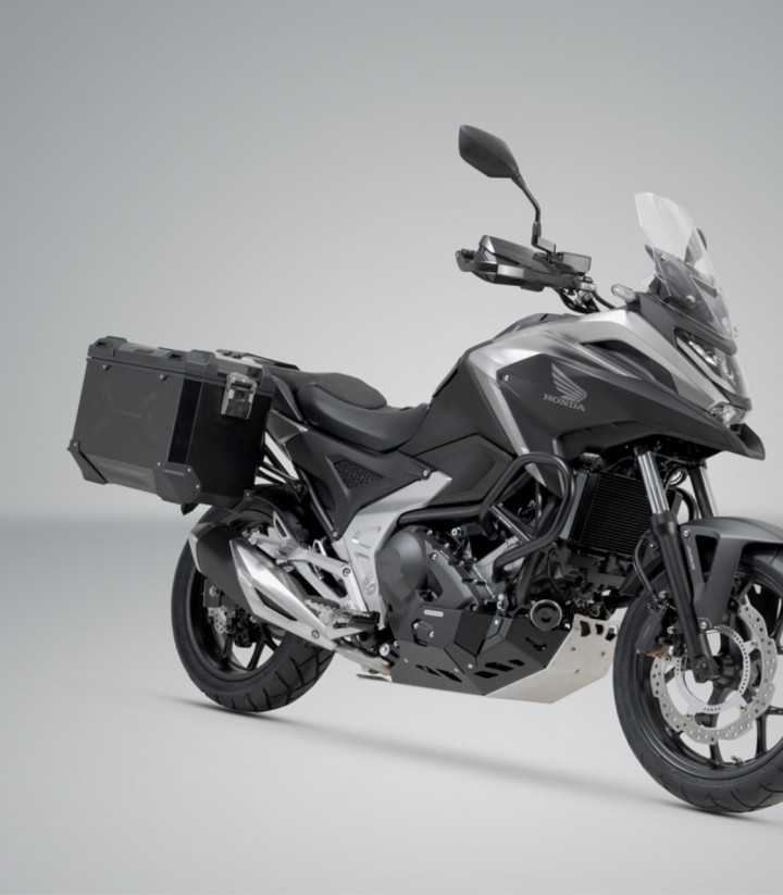 SW-MOTECH 45 L TRAX ADV Side Cases with Carrier for Honda NC750XA/XD (20-24) Black KFT.01.841.70100/B KFT.01.841.70100/B