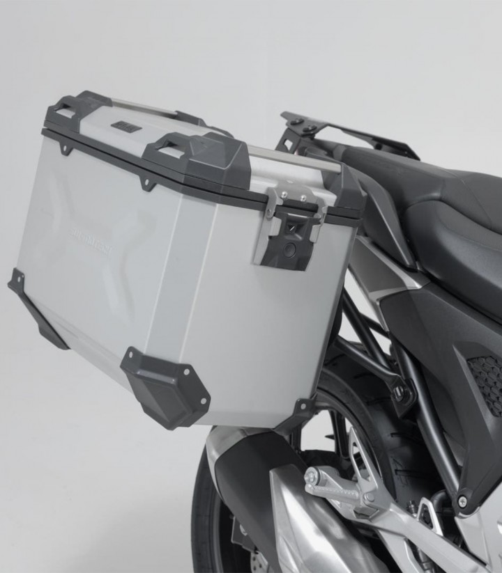 Maletas Laterales con Soporte TRAX ADV Plateadas 45 L Honda NC750XA/XD (20-24) SW-MOTECH KFT.01.841.70100/S KFT.01.841.70100/S