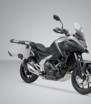 Maletas Laterales con Soporte TRAX ADV Plateadas 45 L Honda NC750XA/XD (20-24) SW-MOTECH KFT.01.841.70100/S KFT.01.841.70100/S