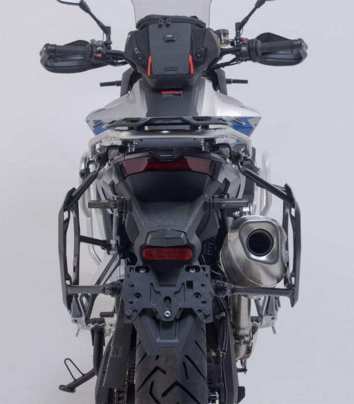 Maletas Laterales con Soporte TRAX ADV Negras 45/37 L VOGE DS900X (23) SW-MOTECH KFT.02.643.70000/B KFT.02.643.70000/B