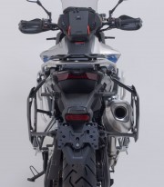 Maletas Laterales con Soporte TRAX ADV Negras 45/37 L VOGE DS900X (23) SW-MOTECH KFT.02.643.70000/B KFT.02.643.70000/B