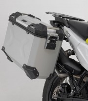 Maletas Laterales con Soporte TRAX ADV Plateadas 45/37L Husqvarna Norden 901 / Expedition (21/23) SW-MOTECH KFT.03.992.70000/...