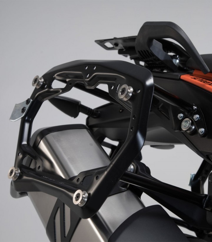Maletas Laterales con Soporte TRAX ADV Plateadas 45/37 L KTM 1050/1090/1190 Adventure (13-21), 1290 Super Adventure/R/S/T (14...