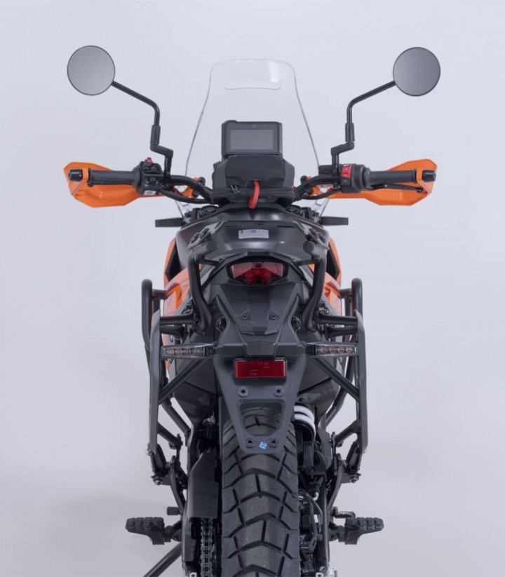 Seitenkoffer mit Träger TRAX ADV Silber 45 L KTM 125/390 Enduro R/SMC R, 250/390 Adventure (25) SW-MOTECH KFT.04.417.70100/S
