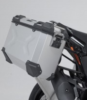 Maletas Laterales con Soporte TRAX ADV Plateadas 45/37 L KTM 1290 Super Adventure (21), 1390 Super Adventure R/S (24) SW-MOTE...