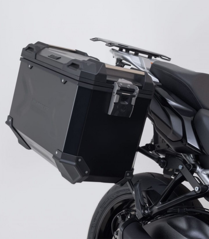SW-MOTECH 45 L TRAX ADV Side Cases with Carrier for Suzuki GSX-S1000GX (23) Black KFT.05.601.70100/B KFT.05.601.70100/B