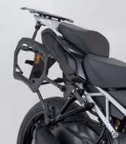 Maletas Laterales con Soporte TRAX ADV Plateadas 45 L Suzuki GSX-S1000GX (23) SW-MOTECH KFT.05.601.70100/S KFT.05.601.70100/S