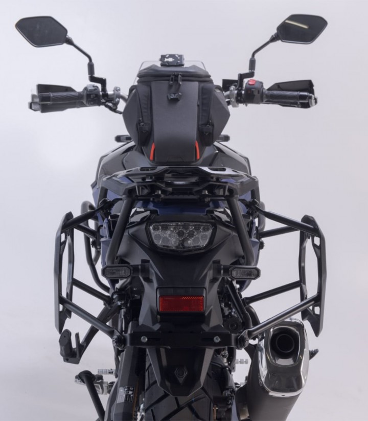 Seitenkoffer mit Träger TRAX ADV Schwarz 45/37 L Suzuki V-Strom 800 (22) SW-MOTECH KFT.05.845.70000/B