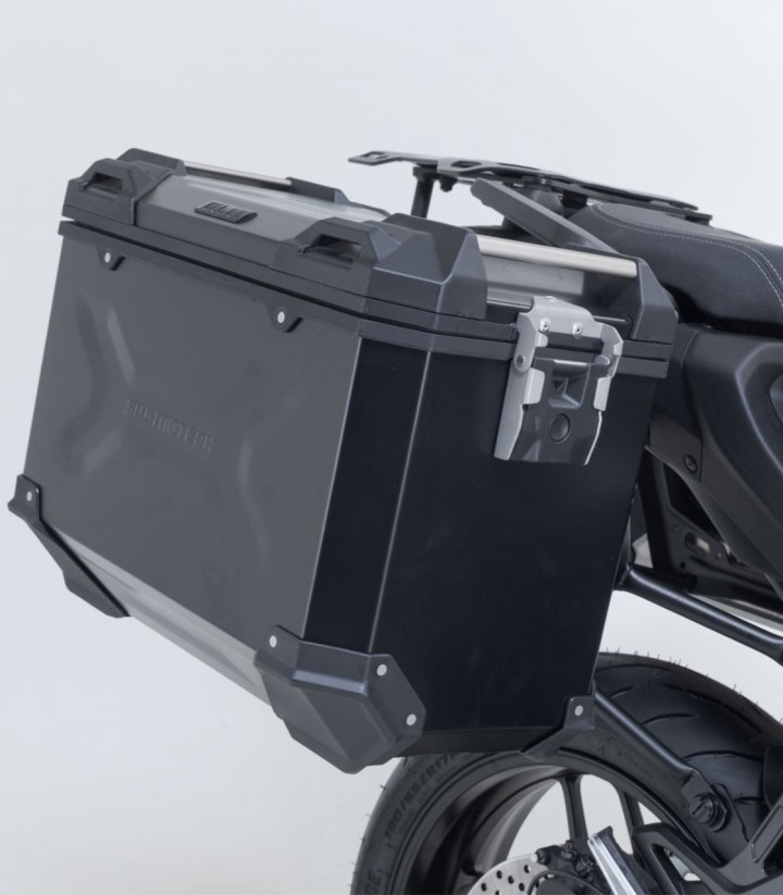 SW-MOTECH 45 L TRAX ADV Side Cases with Carrier for Yamaha Tracer 9 (24) Black KFT.06.597.70100/B KFT.06.597.70100/B