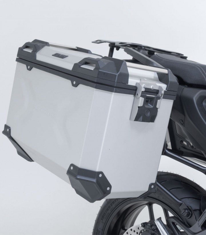 Seitenkoffer mit Träger TRAX ADV Grau 45 L Yamaha Tracer 9 (24) SW-MOTECH KFT.06.597.70100/S